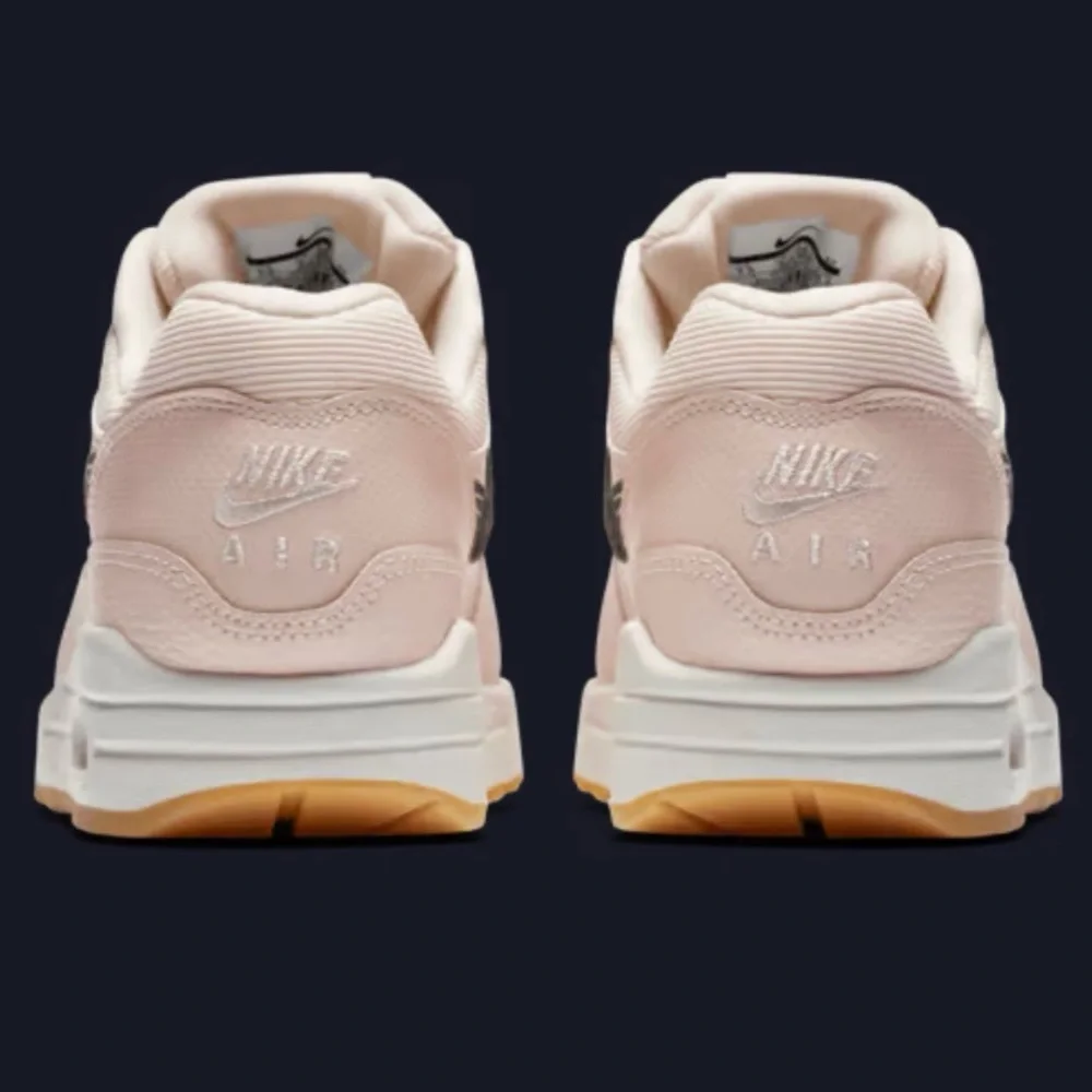 Nike light pink